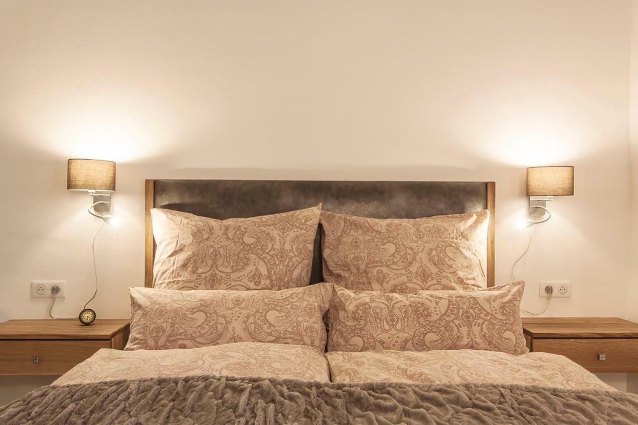 La Maison Au Vert Melincourt Ngoại thất bức ảnh